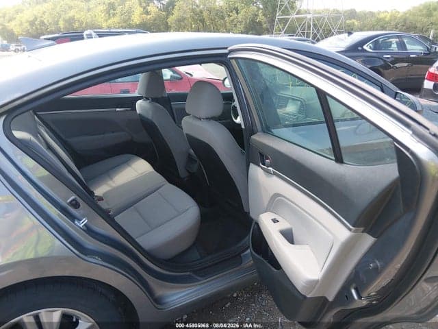 2019 HYUNDAI ELANTRA VALUE EDITION 8