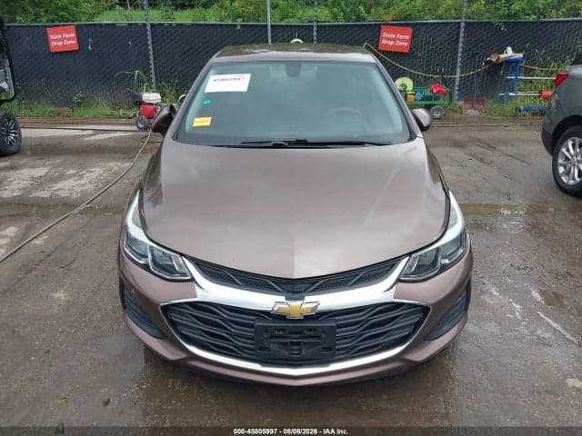 2019 CHEVROLET CRUZE LS 12