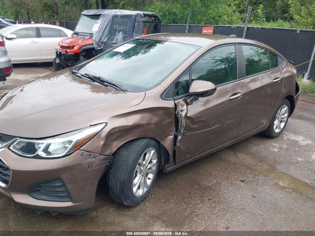 2019 CHEVROLET CRUZE LS 17