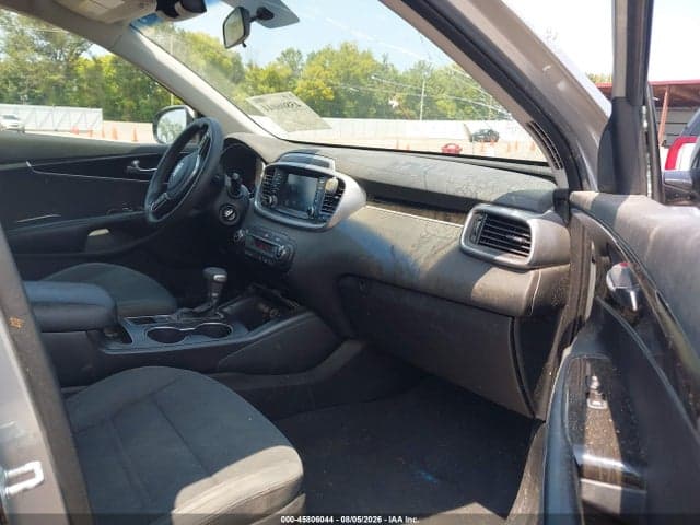 2019 KIA SORENTO 3.3L LX 5