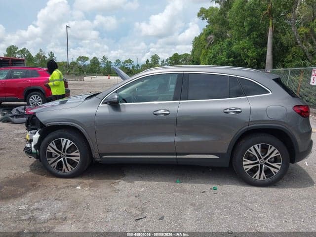 2025 MERCEDES-BENZ GLA 250 4MATIC 14