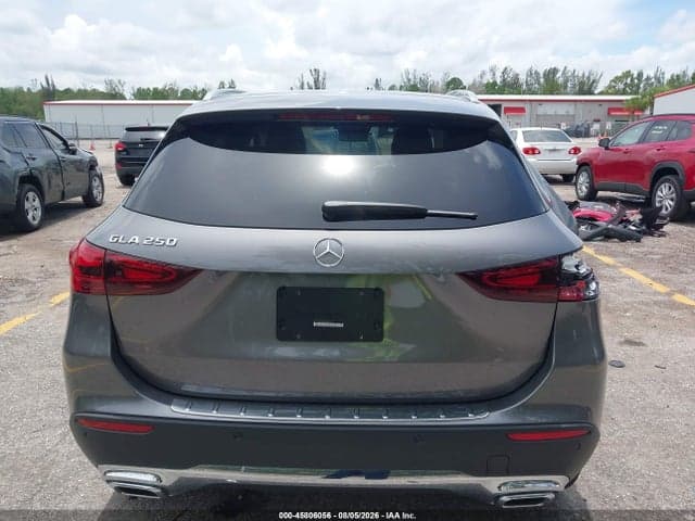 2025 MERCEDES-BENZ GLA 250 4MATIC 16