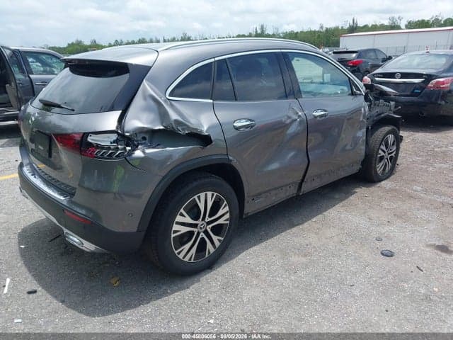 2025 MERCEDES-BENZ GLA 250 4MATIC 4