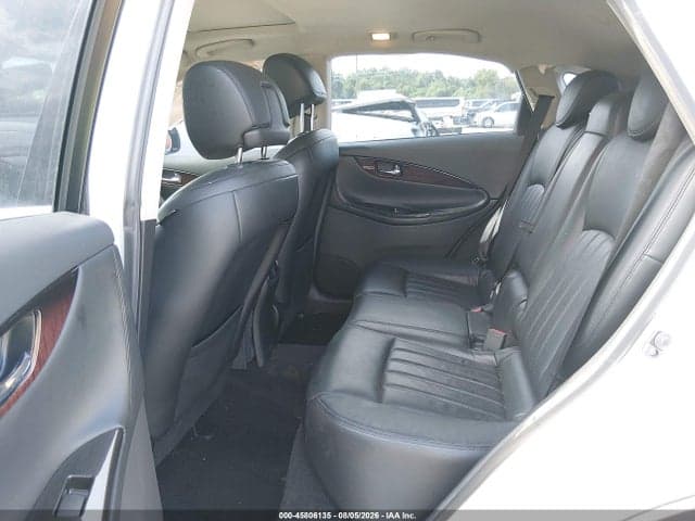 2017 INFINITI QX50 8