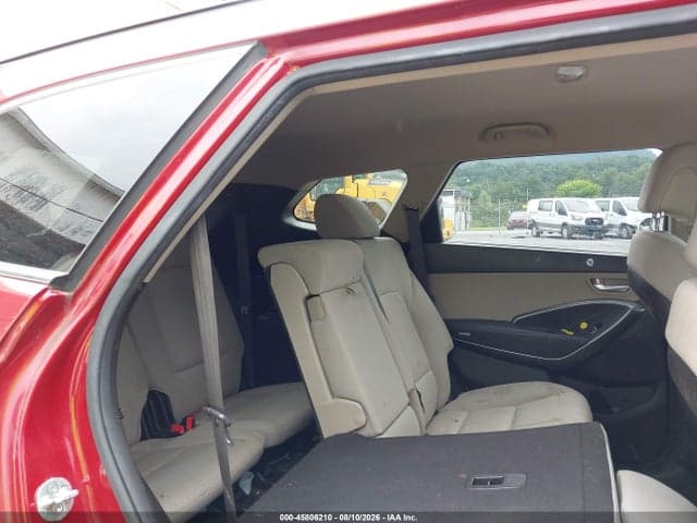 2017 HYUNDAI SANTA FE SE 8