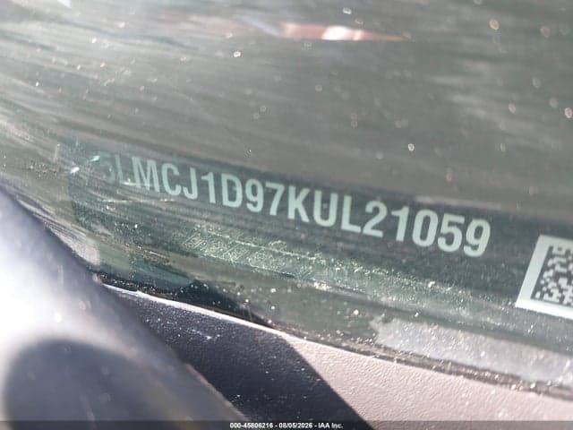 2019 LINCOLN MKC STANDARD 9