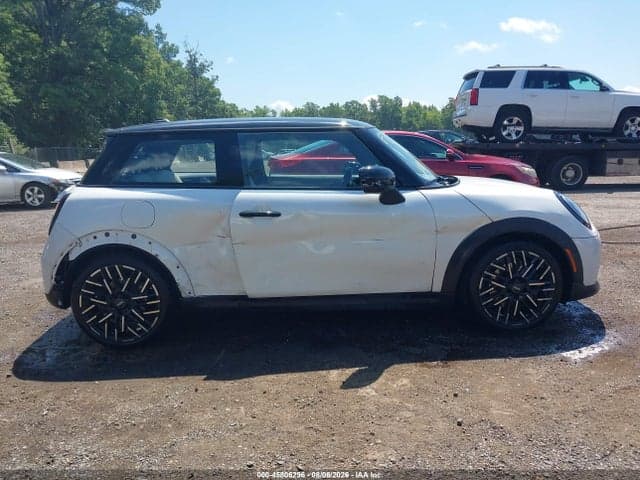 2025 MINI HARDTOP COOPER S 13