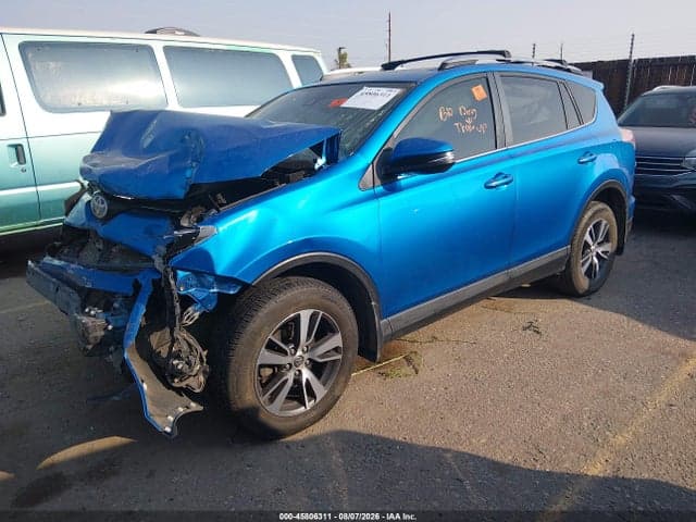 2018 TOYOTA RAV4 XLE 2