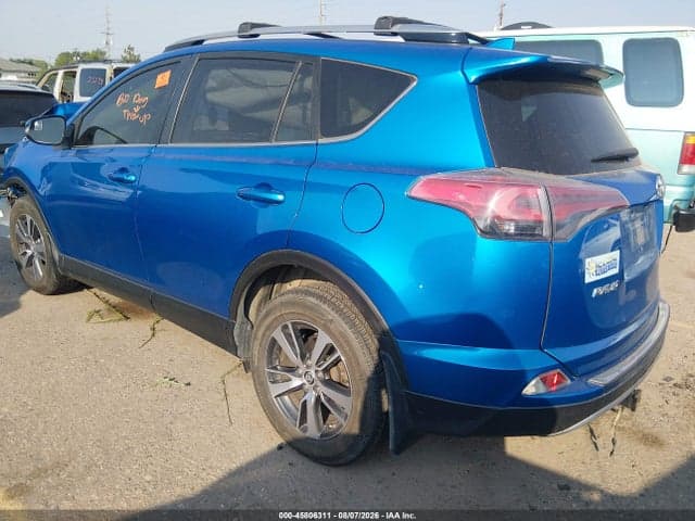 2018 TOYOTA RAV4 XLE 3