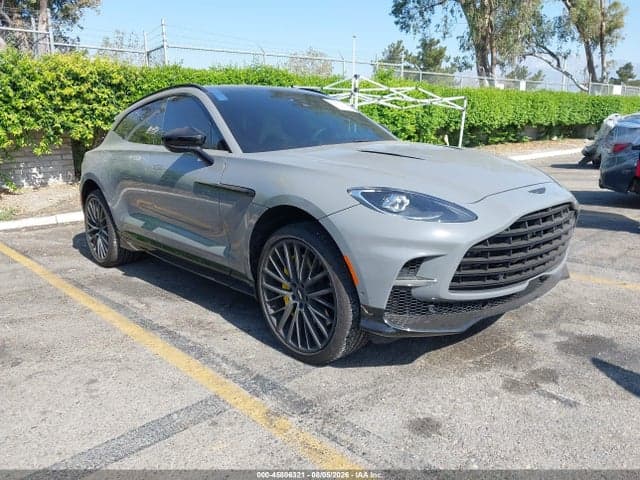 2023 ASTON MARTIN DBX 707 1