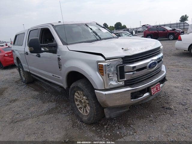 2018 FORD F-250 XLT 1