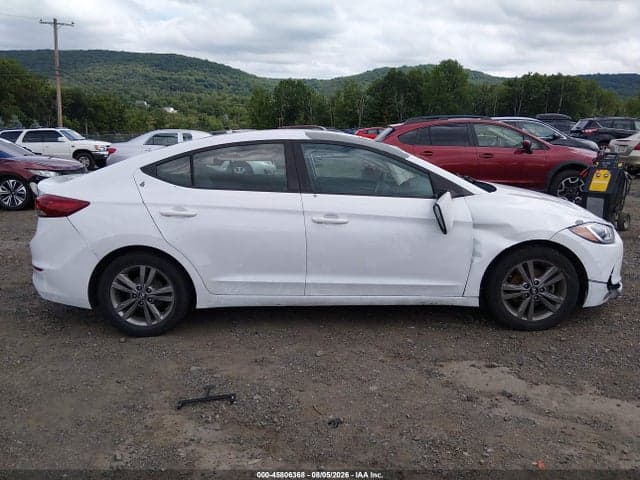 2017 HYUNDAI ELANTRA SE 14