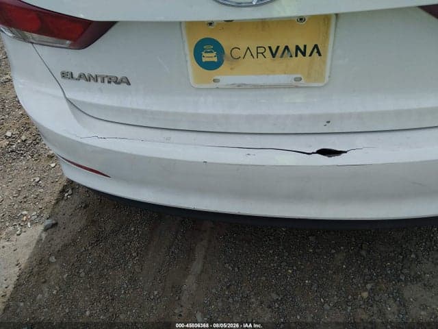 2017 HYUNDAI ELANTRA SE 19