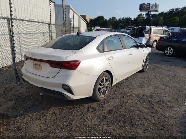 2022 KIA FORTE LXS 4