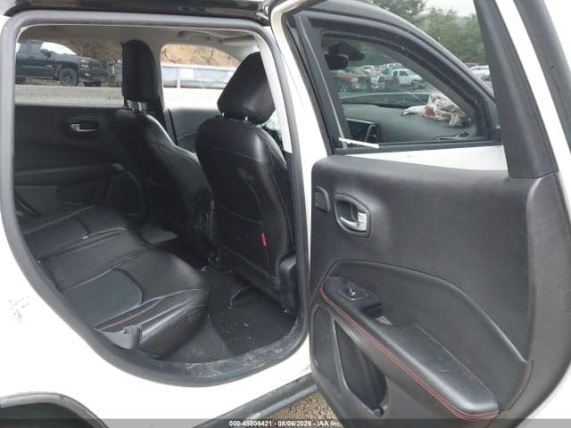 2018 JEEP COMPASS TRAILHAWK 4X4 8