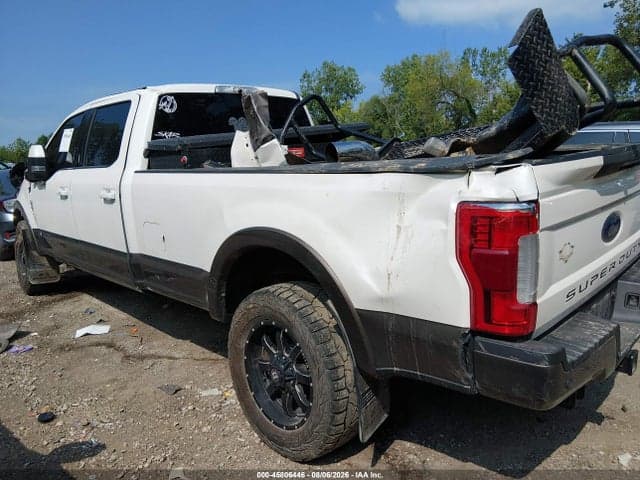 2017 FORD F-350 KING RANCH 3