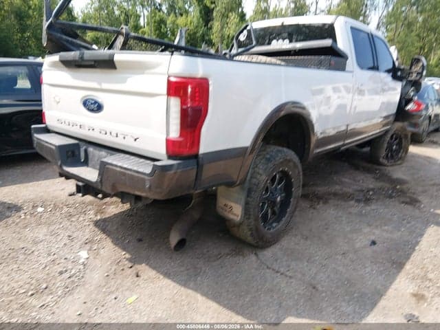 2017 FORD F-350 KING RANCH 4