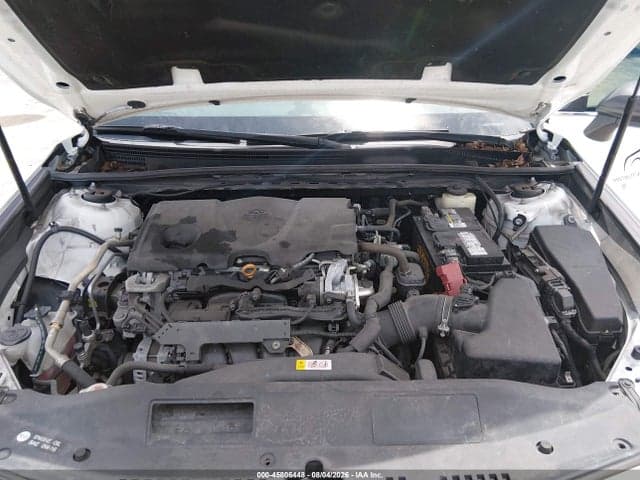 2018 TOYOTA CAMRY SE 10