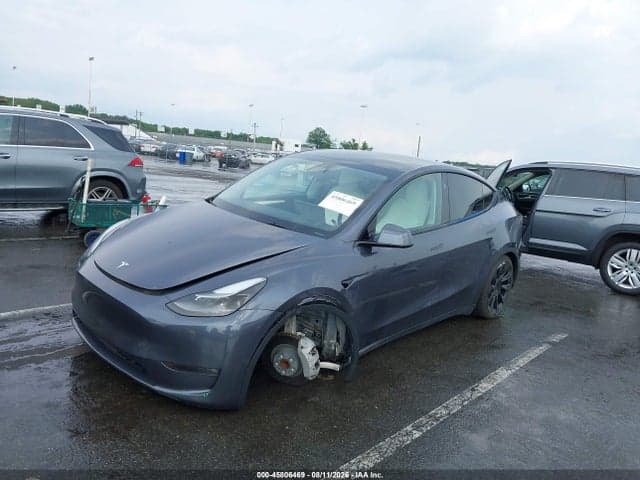 2023 TESLA MODEL Y RWD 2