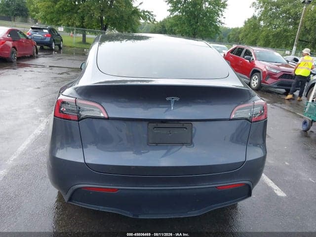 2023 TESLA MODEL Y RWD 15