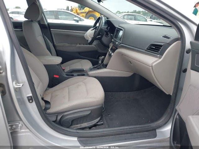2020 HYUNDAI ELANTRA VALUE EDITION 5