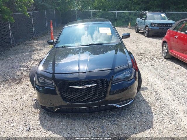 2017 CHRYSLER 300 12