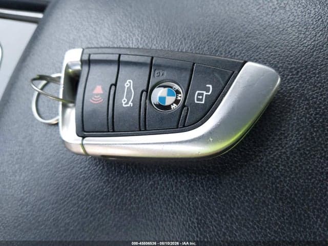 2019 BMW 330I 11