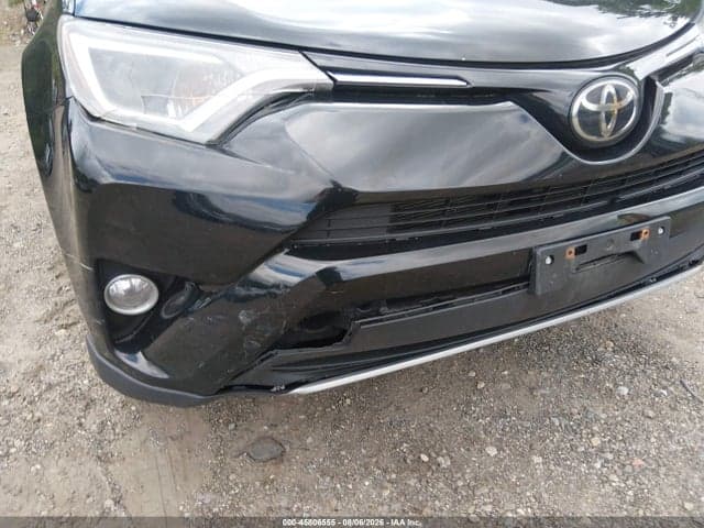 2018 TOYOTA RAV4 XLE 17