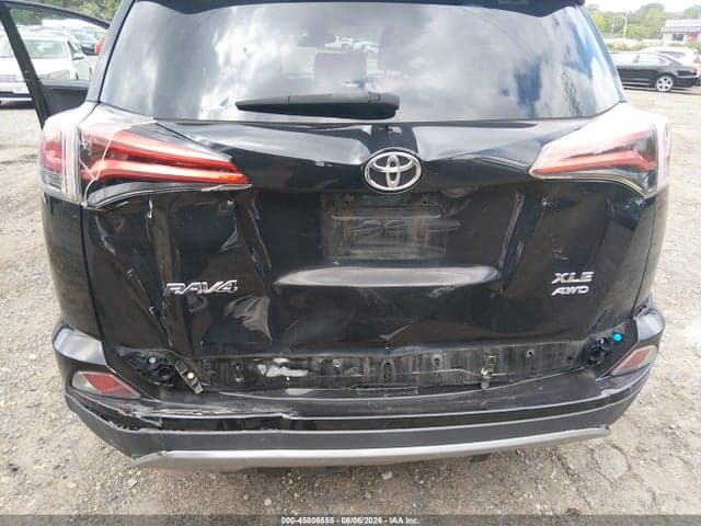 2018 TOYOTA RAV4 XLE 6