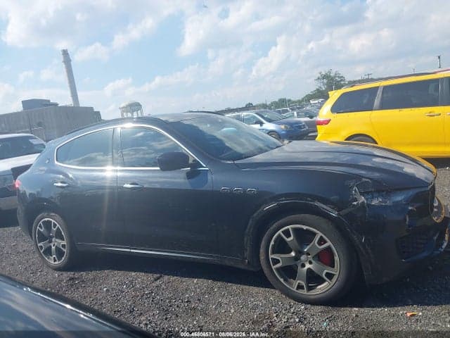 2017 MASERATI LEVANTE 13