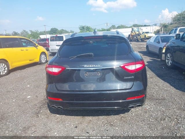 2017 MASERATI LEVANTE 16