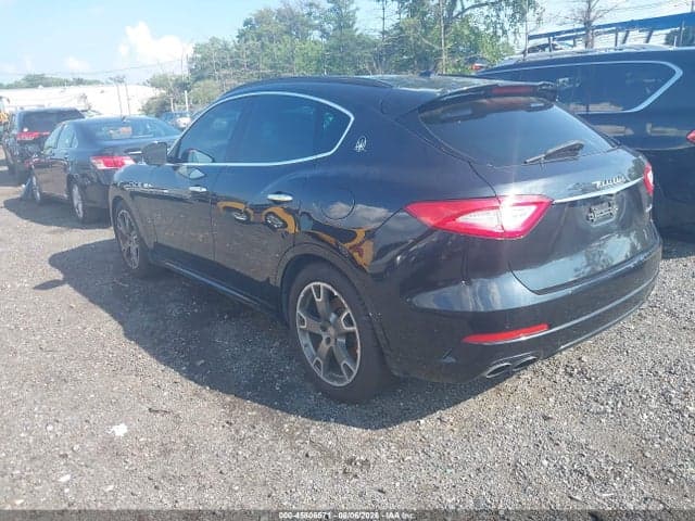2017 MASERATI LEVANTE 3