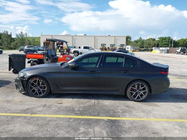 2021 BMW 530I 15