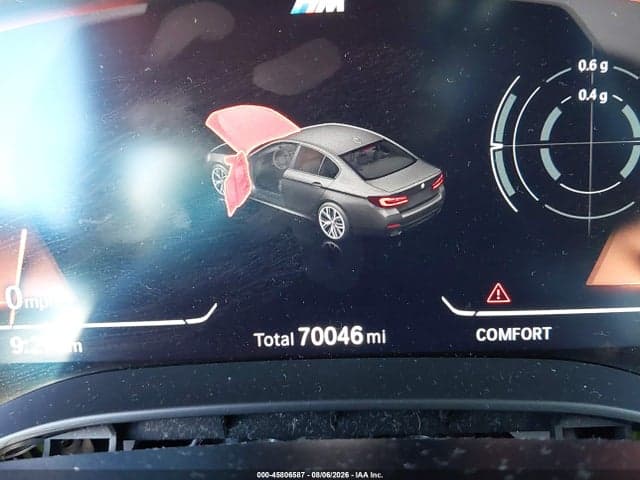 2021 BMW 530I 16
