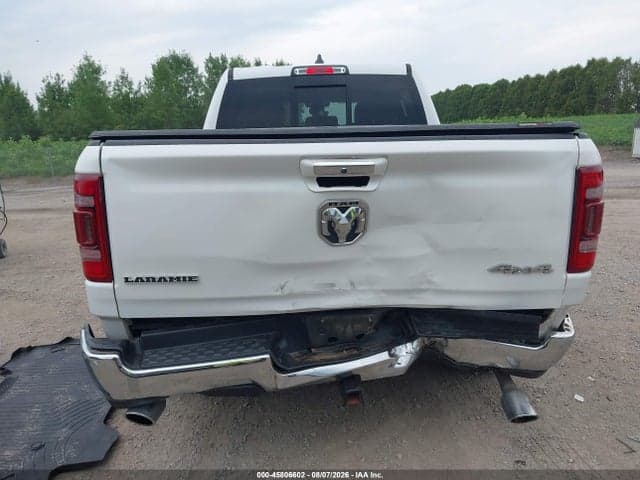 2020 RAM 1500 LARAMIE 4X4 6'4 BOX 16