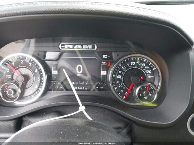 2020 RAM 1500 LARAMIE 4X4 6'4 BOX 7
