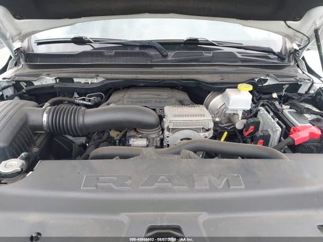 2020 RAM 1500 LARAMIE 4X4 6'4 BOX 10