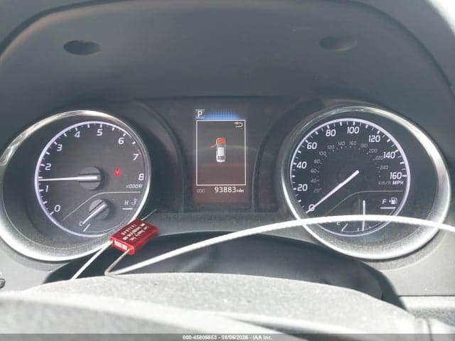 2019 TOYOTA CAMRY SE 7