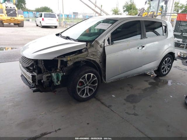 2019 CHEVROLET SONIC LT AUTO 2