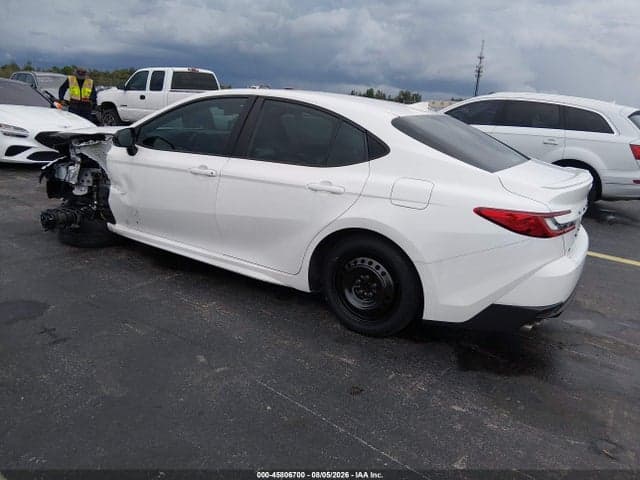 2025 TOYOTA CAMRY SE 3