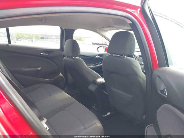 2018 CHEVROLET CRUZE LT AUTO 8
