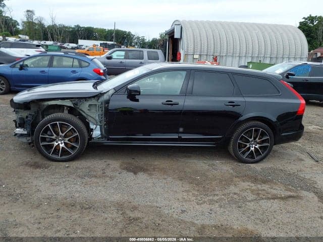 2018 VOLVO V90 CROSS COUNTRY T6 15