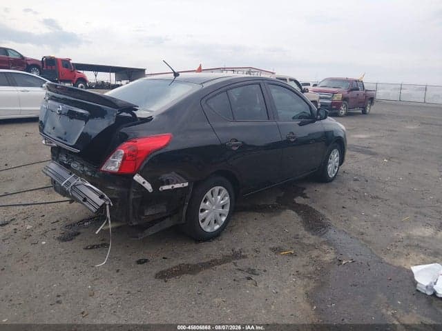 2019 NISSAN VERSA 1.6 S+ 4