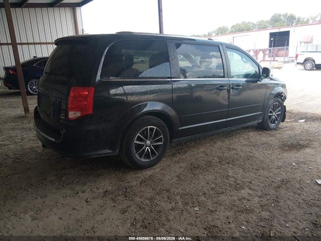 2017 DODGE GRAND CARAVAN SXT 4