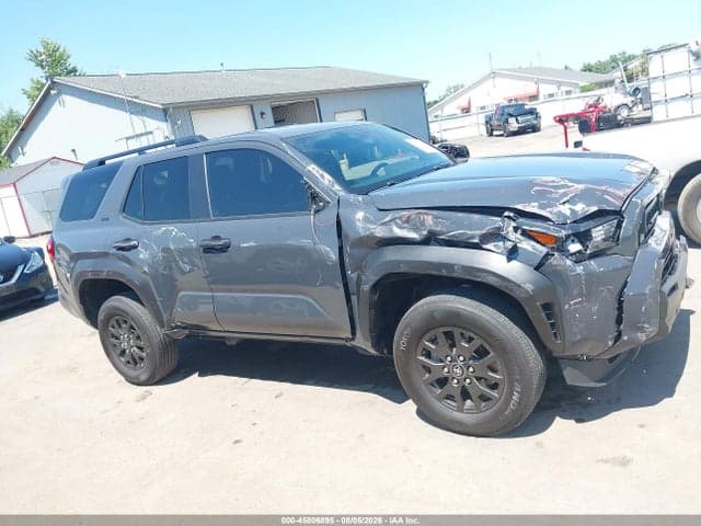 2025 TOYOTA 4RUNNER SR5 16