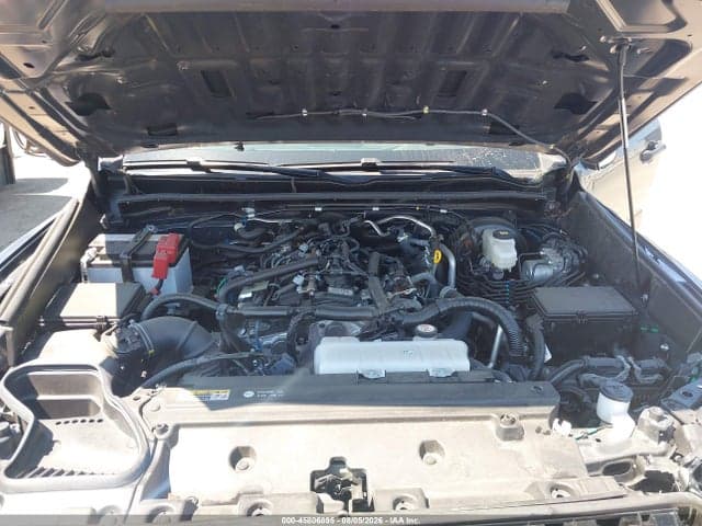 2025 TOYOTA 4RUNNER SR5 10
