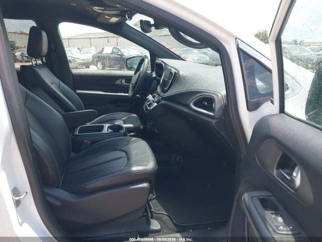2025 CHRYSLER PACIFICA HYBRID SELECT 5
