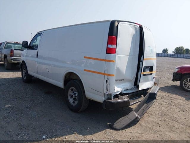 2025 GMC SAVANA CARGO RWD 2500 REGULAR WHEELBASE WORK VAN 3