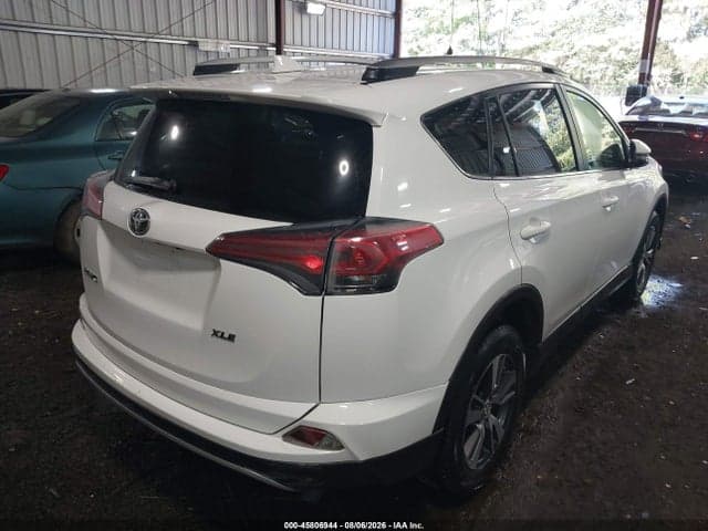 2017 TOYOTA RAV4 XLE 4