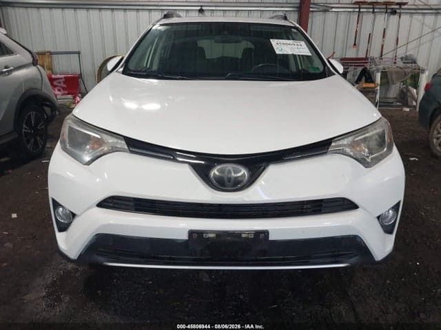 2017 TOYOTA RAV4 XLE 6